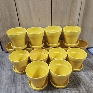vintage plastic yellow flower 4 inch pots total 15